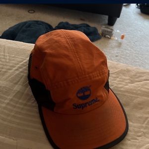 Authentic supreme timberland hat